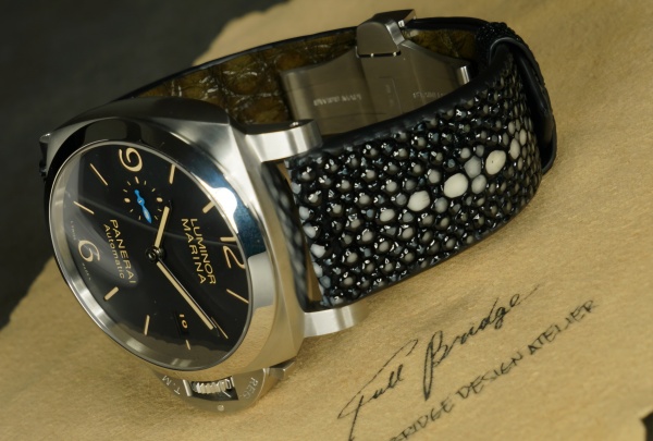 【PANERAI】パネライ・ルミノールマリーナ44mm向け ガルーシャ・フルオーダーメイド（時計ベルト）ストラップ