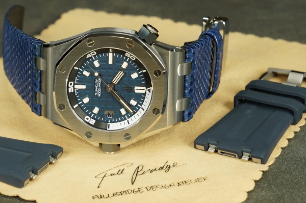 ロイヤルオーク・オフショアダイバー Ref.15720ST／インターチェンジャブル機構対応 リザードストラップ・フルオーダー